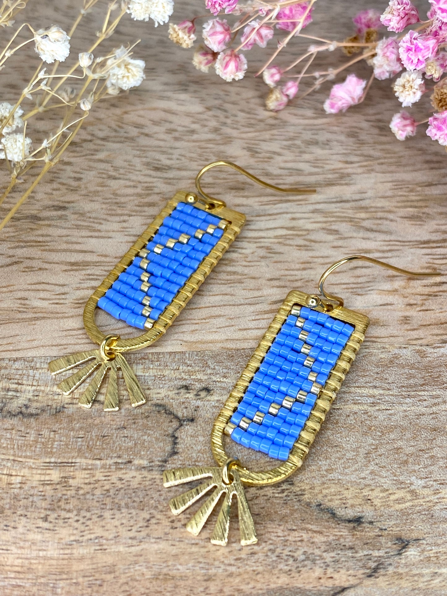 Modèle Élya – Boucles d’oreilles Bohème en Perles