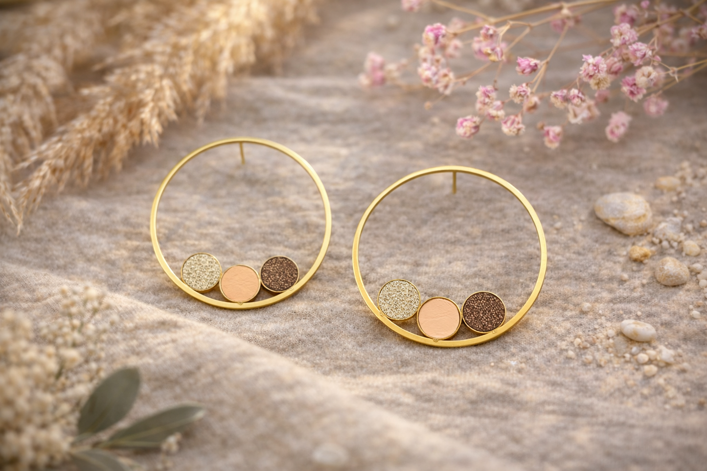 Modèle Anouka - Boucles d'oreilles anneau & cuir - Bohème chic