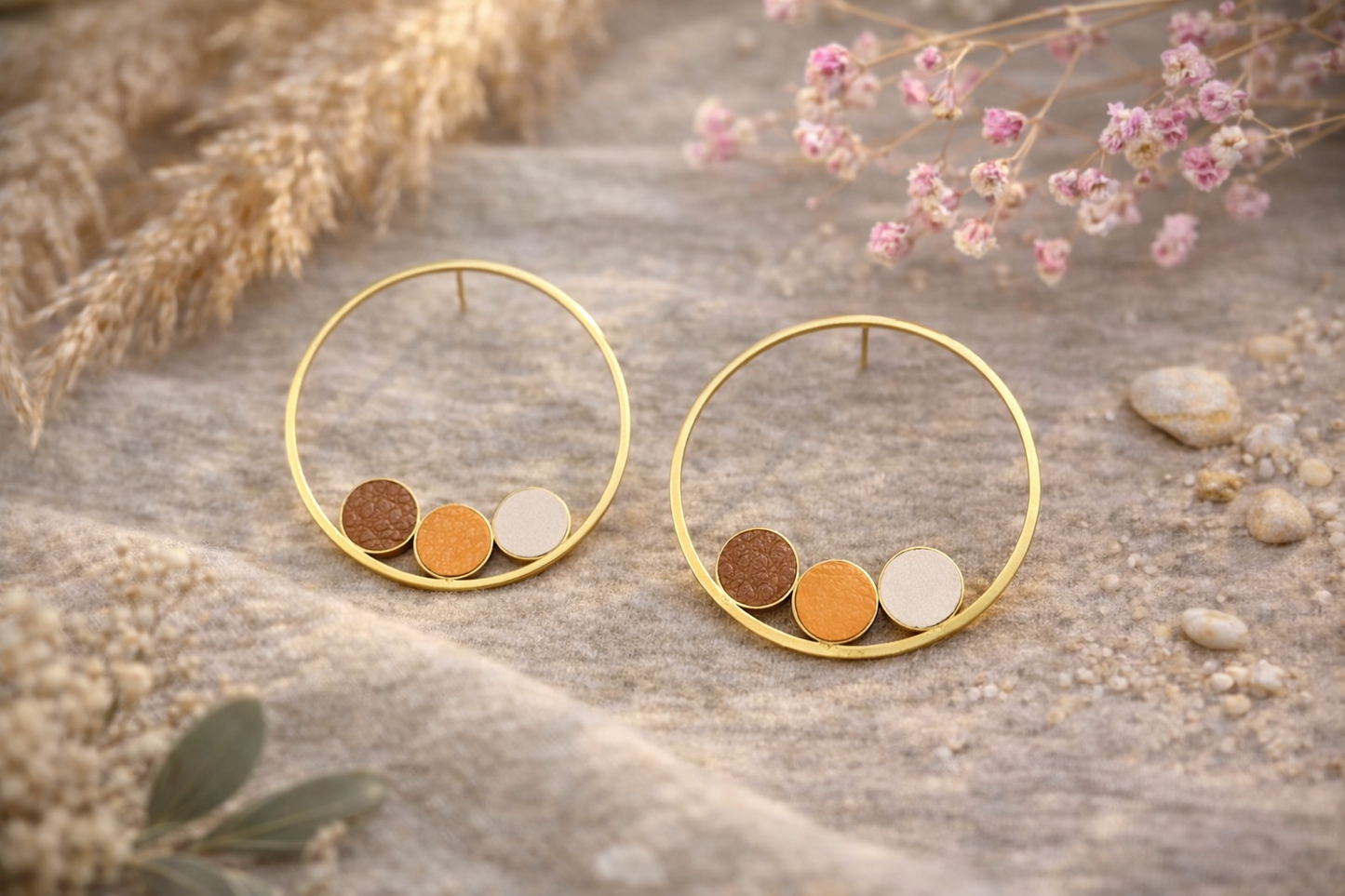 Modèle Anouka - Boucles d'oreilles anneau & cuir - Bohème chic